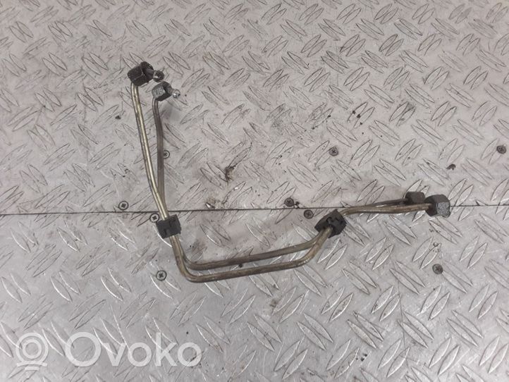 Peugeot 307 Tuyau d'alimentation conduite de carburant 