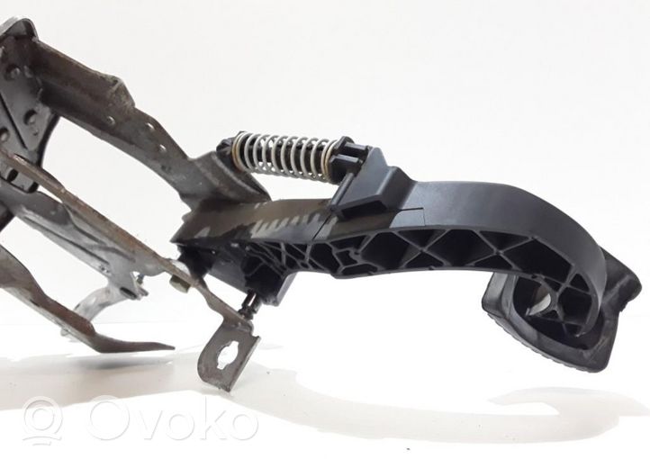 Peugeot 307 Pedal de embrague 95835T02