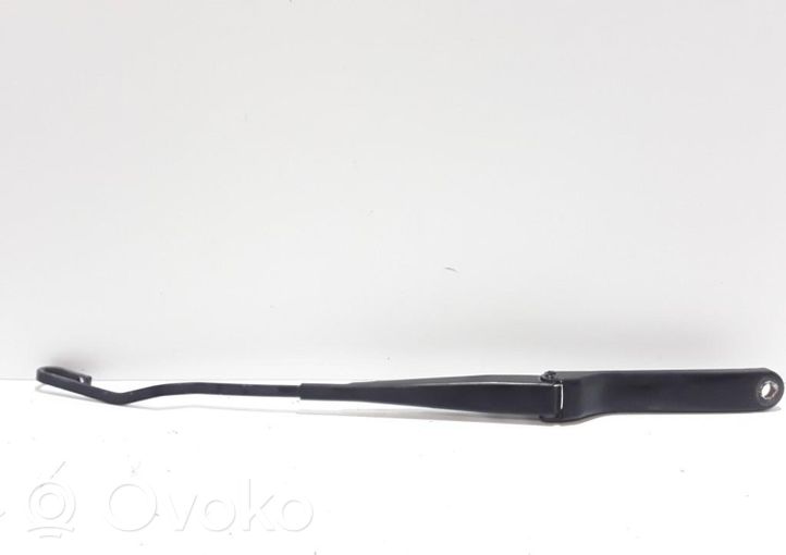 BMW Z3 E36 Front wiper blade arm 8389552