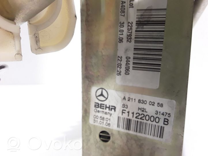 Mercedes-Benz CLS C219 Radiatore aria condizionata (A/C) (abitacolo) A2118300258