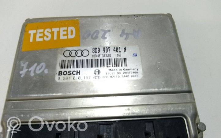 Audi A4 S4 B5 8D Variklio valdymo blokas 8D0907401N