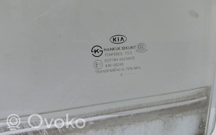 KIA Carens II Rear door window glass 43R00240