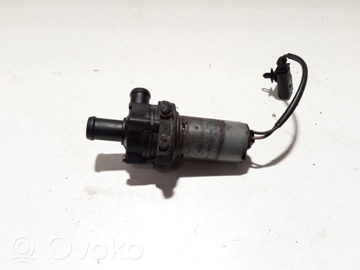 Volkswagen Phaeton Water pump 3D0965561B