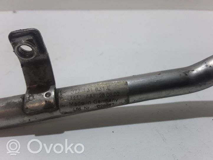 Audi A8 S8 D3 4E Linea/tubo flessibile della valvola EGR 077131831E