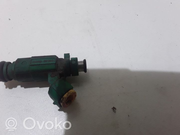 Hyundai Santa Fe Injecteur de carburant 3531037150