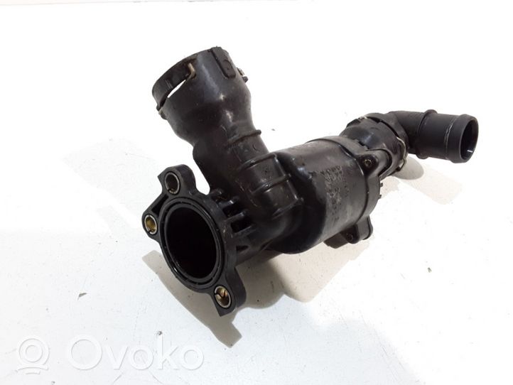 Audi A3 S3 8V Termostat / Obudowa termostatu 04L121111H