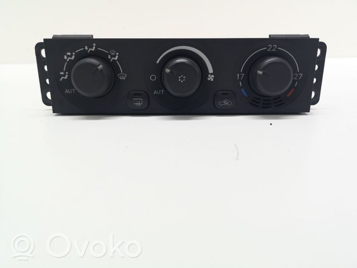 Mitsubishi Pajero Climate control unit MR500648