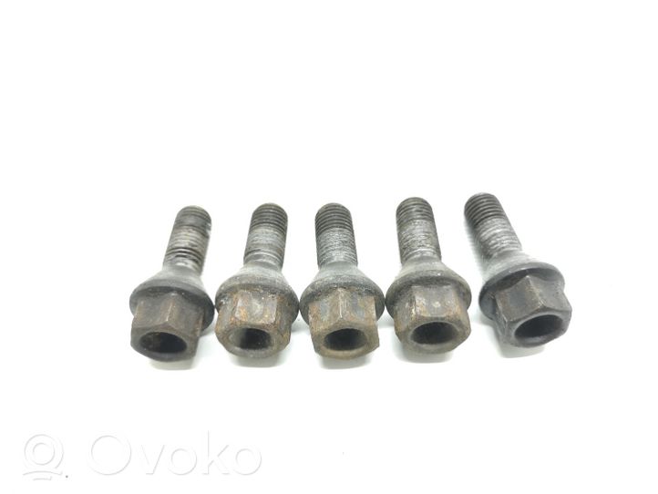 BMW 3 E90 E91 Nuts/bolts 