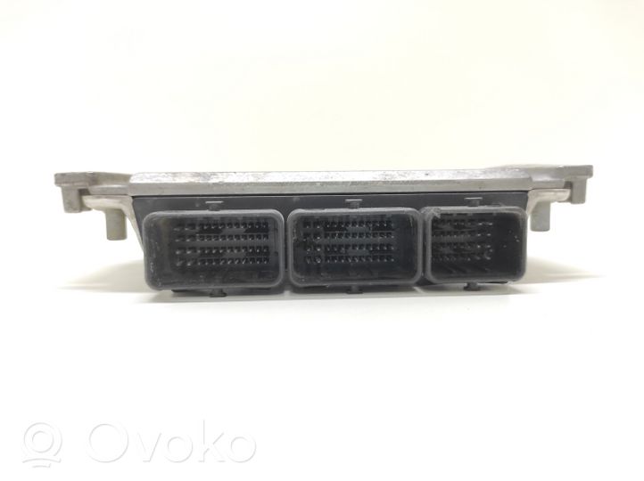 Renault Scenic RX Engine control unit/module 0281011324