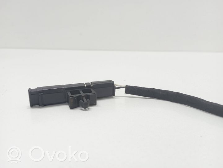 Mazda CX-7 Antenne intérieure accès confort EH14676N0A