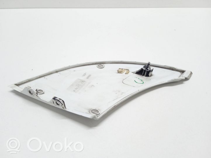 Fiat Ducato Listwa pod lampę przednią 1306531070