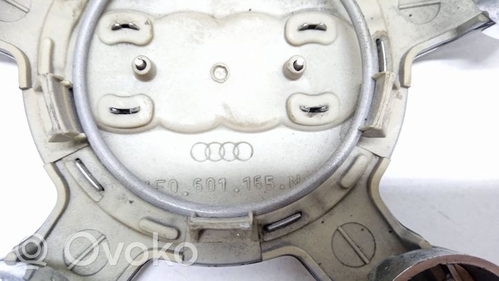 Audi A3 S3 8V Alkuperäinen pölykapseli 4F0601165N