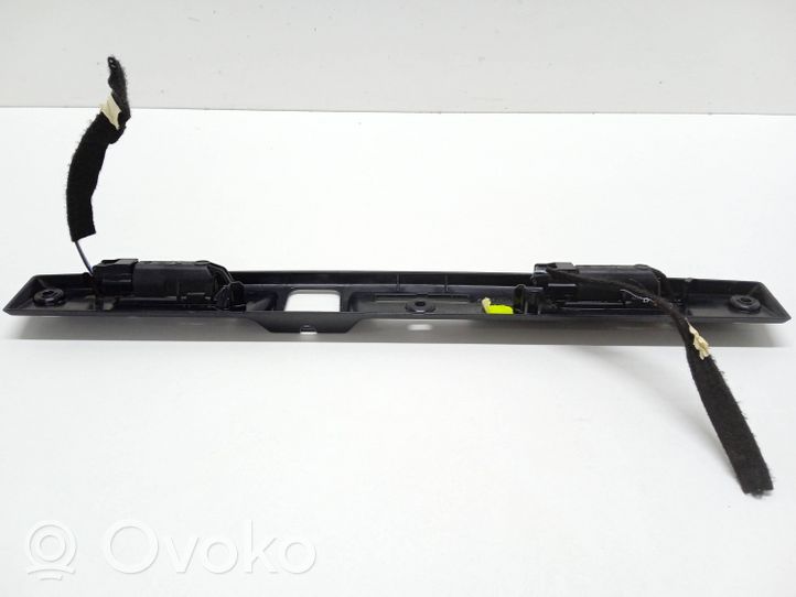 Renault Kadjar Takaluukun rekisterikilven valon palkki 265127960R