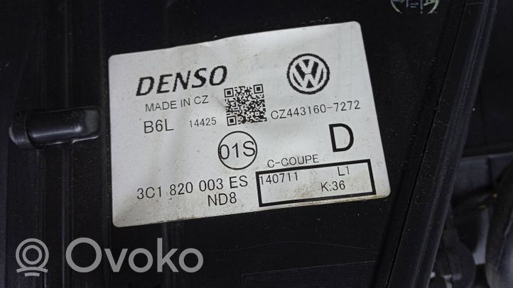 Volkswagen PASSAT B7 Sisälämmityksen ilmastoinnin korin kokoonpano 3C1820003ES