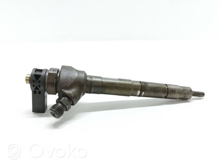 Audi Q3 8U Fuel injector 04L130277G