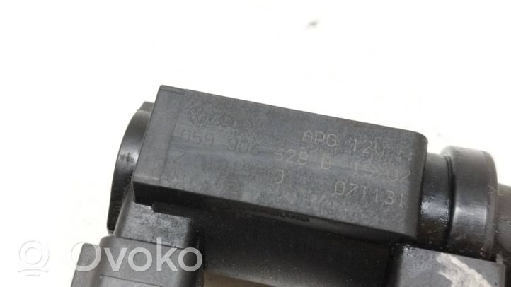 Audi A4 S4 B7 8E 8H Turbo solenoid valve 059906628B