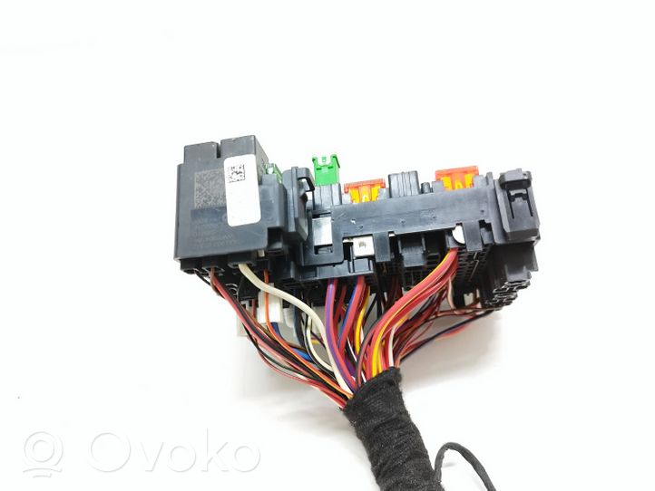 Audi A3 S3 8V Sulakemoduuli 5Q0937615C