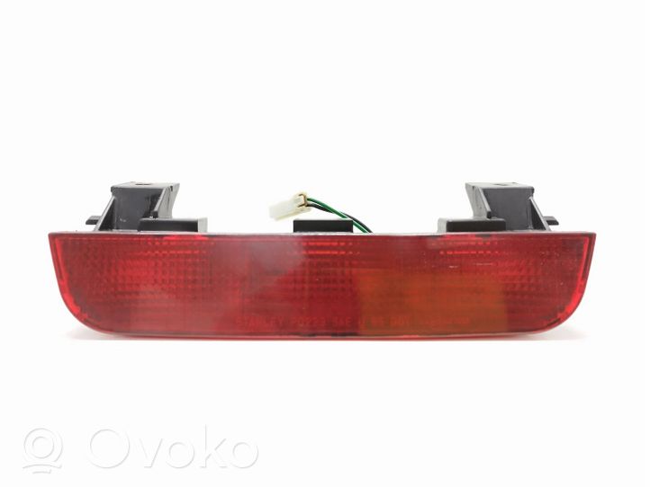 Mitsubishi Montero Luce d’arresto centrale/supplementare P0223