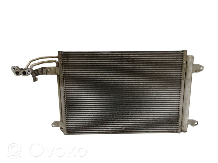 Volkswagen Golf VI Radiateur condenseur de climatisation 