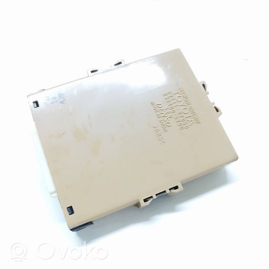 Toyota Prius (XW20) Module de passerelle 8911147050