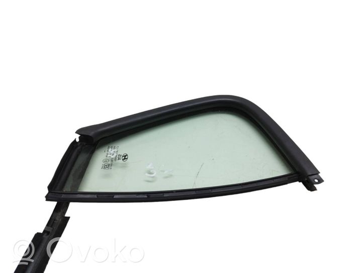 Hyundai i20 (PB PBT) Rear vent window glass 43R001264