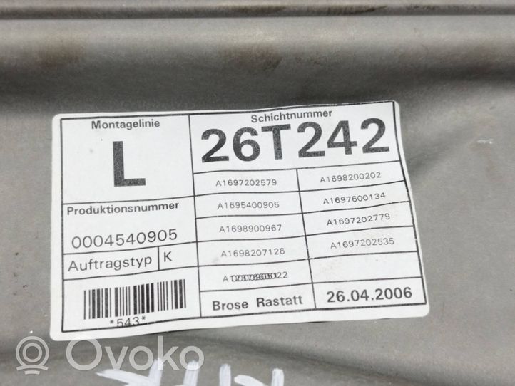 Mercedes-Benz B W245 Mechanizm podnoszenia szyby przedniej bez silnika A1697202779