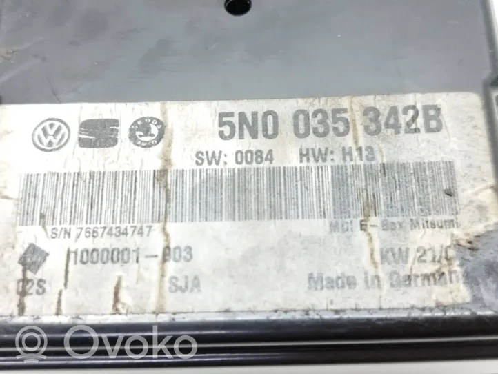 Skoda Octavia Mk2 (1Z) Unité de contrôle USB 5N0035342B