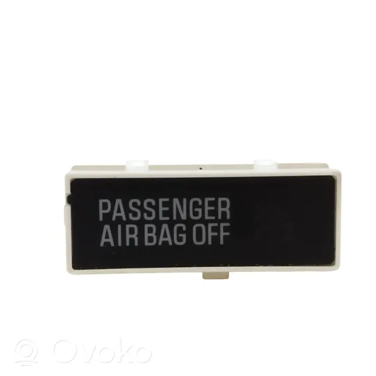 Mitsubishi i-MiEV Interrupteur commutateur airbag passager R3311