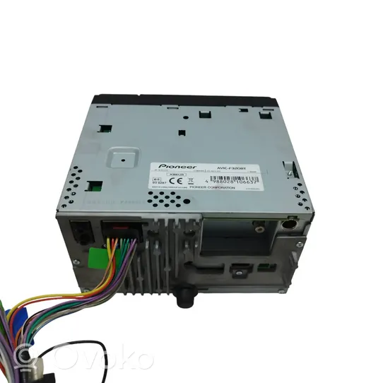 Mitsubishi i-MiEV Panel / Radioodtwarzacz CD/DVD/GPS AVICF320BT