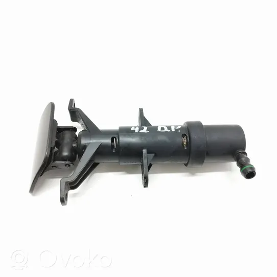 Volkswagen Touareg I Dysza spryskiwacza lampy przedniej 7L6955978