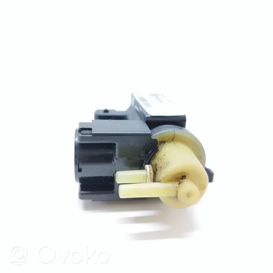 BMW 6 F12 F13 Electrovanne Soupape de Sûreté / Dépression 700887190