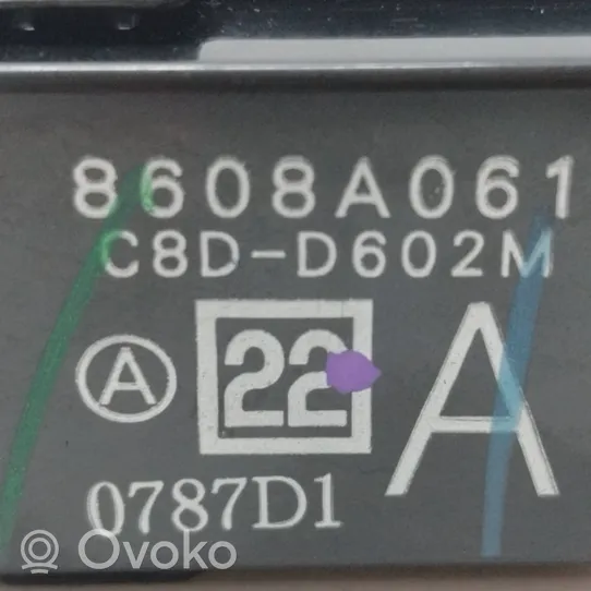 Mitsubishi Outlander Interruttore di controllo dell’alzacristalli elettrico 8608A061