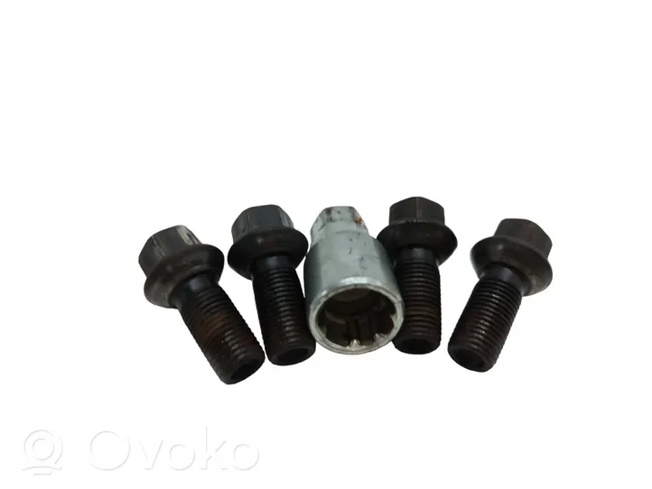 Mercedes-Benz SLK R172 Nuts/bolts 