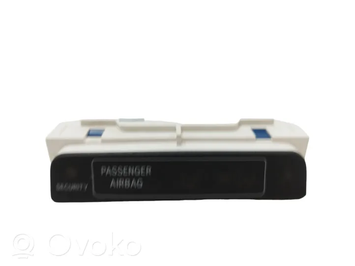 Toyota Verso Interruttore airbag passeggero on/off 839500F010