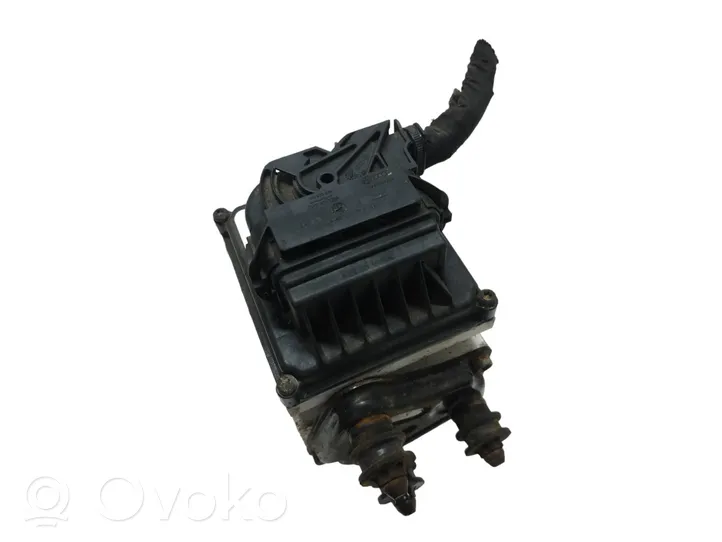 Volkswagen PASSAT B6 ABS Pump 3C0614095S