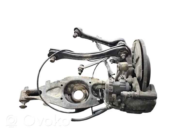 Mercedes-Benz SLK R172 Pivot de moyeu arrière 1720405