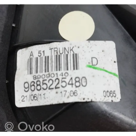 Citroen C3 Takaluukun takavalot 9685225480