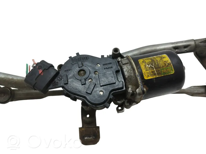 Citroen C3 Front wiper linkage and motor W000004578