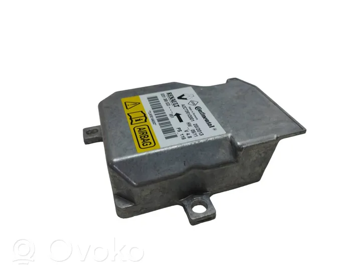 Renault Kangoo II Airbag control unit/module 8201388833