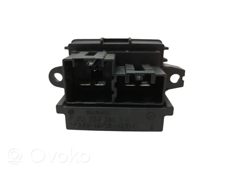 Jeep Grand Cherokee Rezystor / Opornik dmuchawy nawiewu F011500090