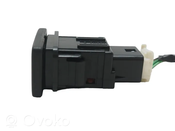 Toyota Avensis T270 Cruise control switch 15C251
