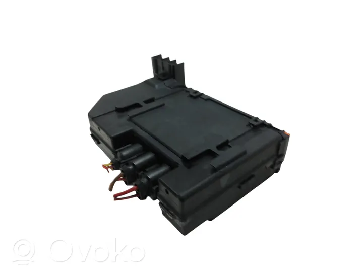 Mercedes-Benz S W221 Module de fusibles 2215401350