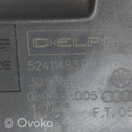 Audi Q7 4L Oro sklendės varikliukas 52411483R04