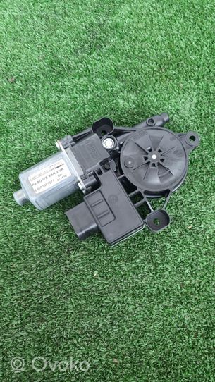 BMW 6 G32 Gran Turismo Front door window regulator motor 