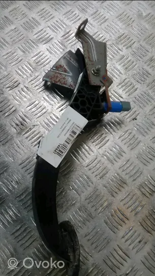 Renault Kangoo II Clutch pedal 465033576R