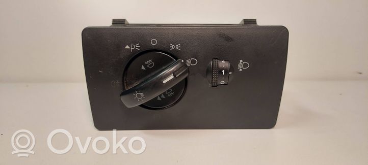 Ford Mondeo Mk III Interrupteur d’éclairage 1S7T13A024BB