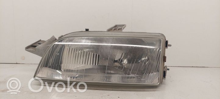 Fiat Punto (176) Lampa przednia 46481414