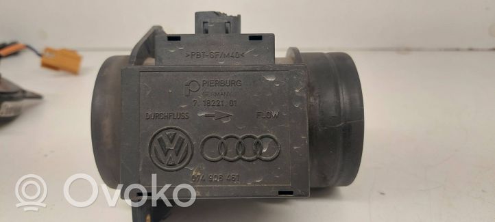 Audi A4 S4 B5 8D Ilmamassan virtausanturi 71822101