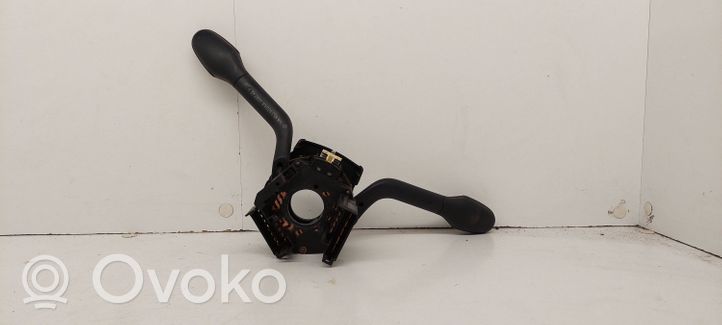 Volkswagen Golf II Wiper turn signal indicator stalk/switch 37026