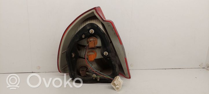 Mitsubishi Carisma Lampa tylna 151086